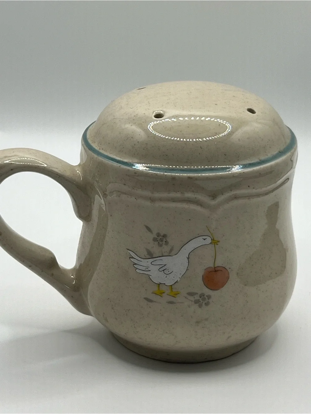 Cream Ceramic Goose Mug with Peach Accent
